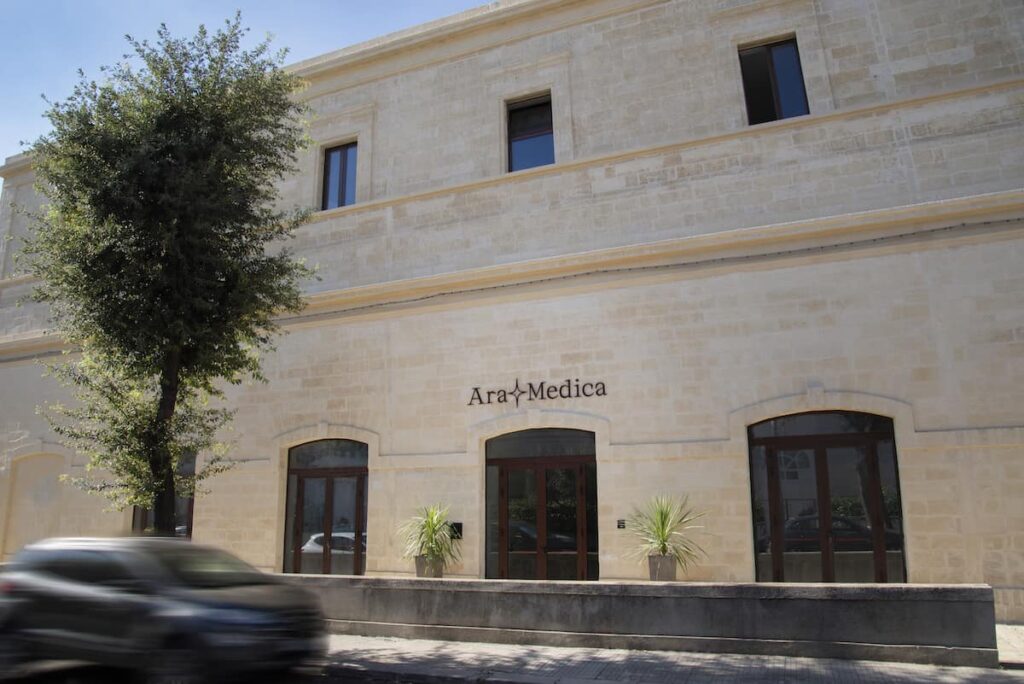 Clinica AraMedica Lecce
